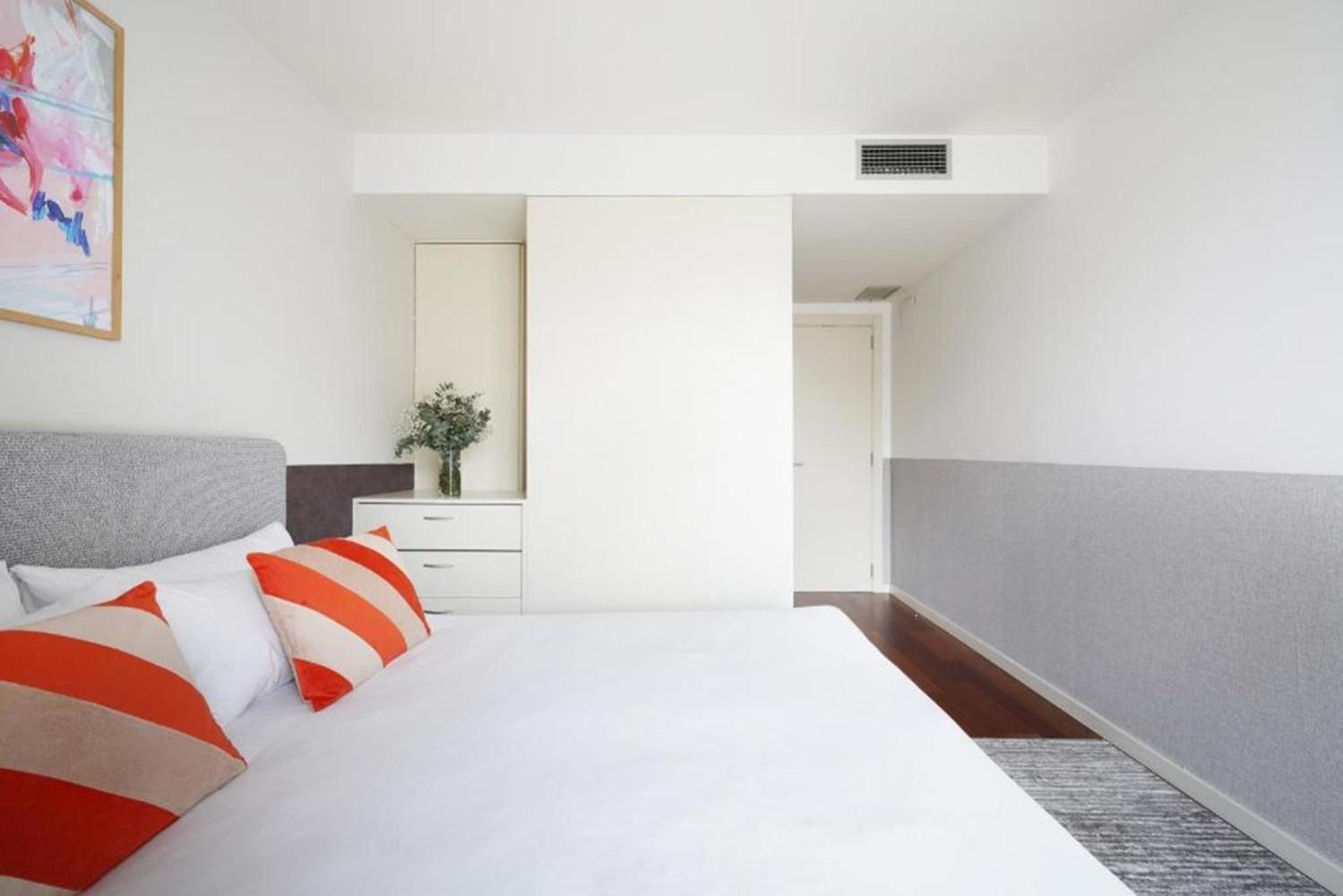 Ola Living Plaza Catalunya Apartment Barcelona Luaran gambar