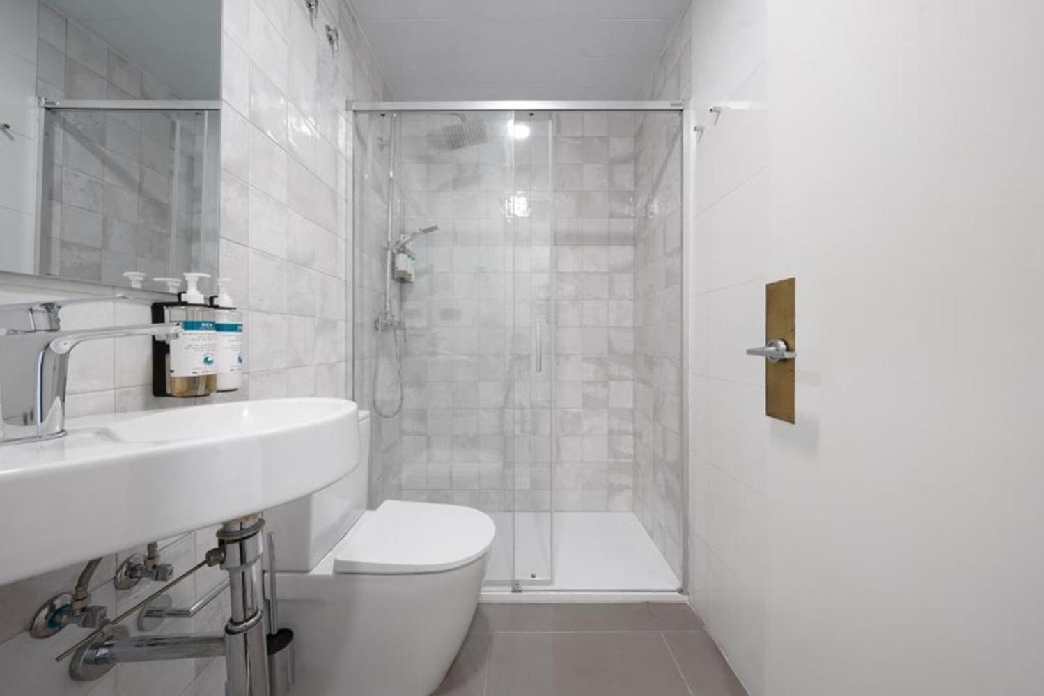 Ola Living Plaza Catalunya Apartment Barcelona Luaran gambar